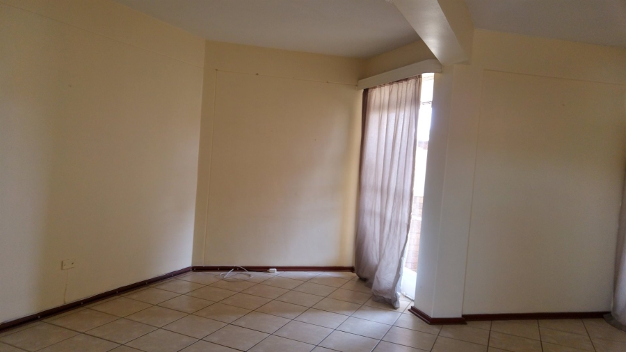 1 Bedroom Property for Sale in Potchefstroom North West